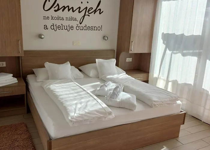 Appartement Nizic Makarska